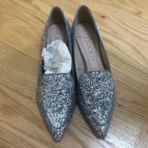 Silver flats